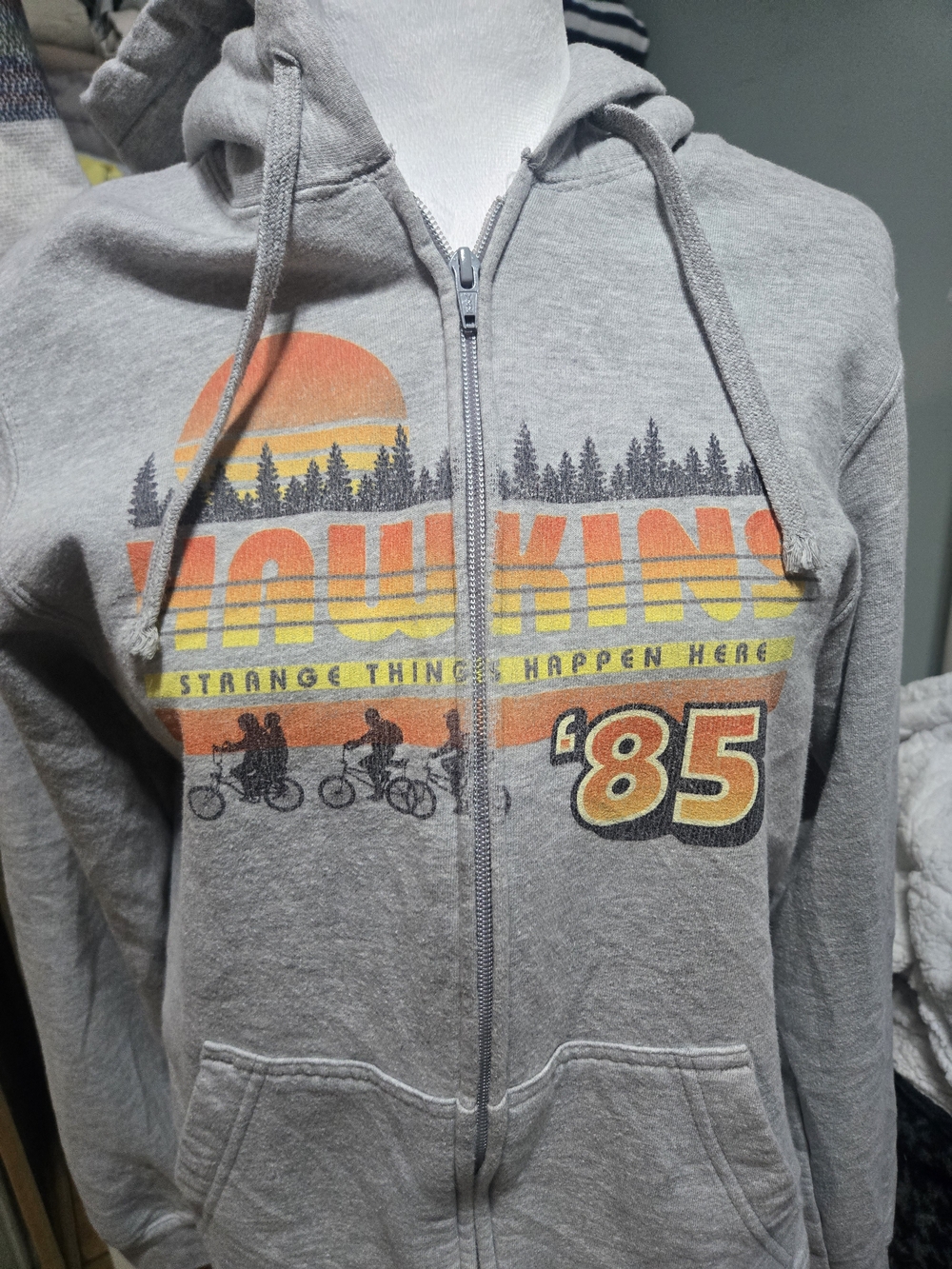 Netflix Stranger Things Retro 'Hawkins 85' Graphic Zip Hoodie